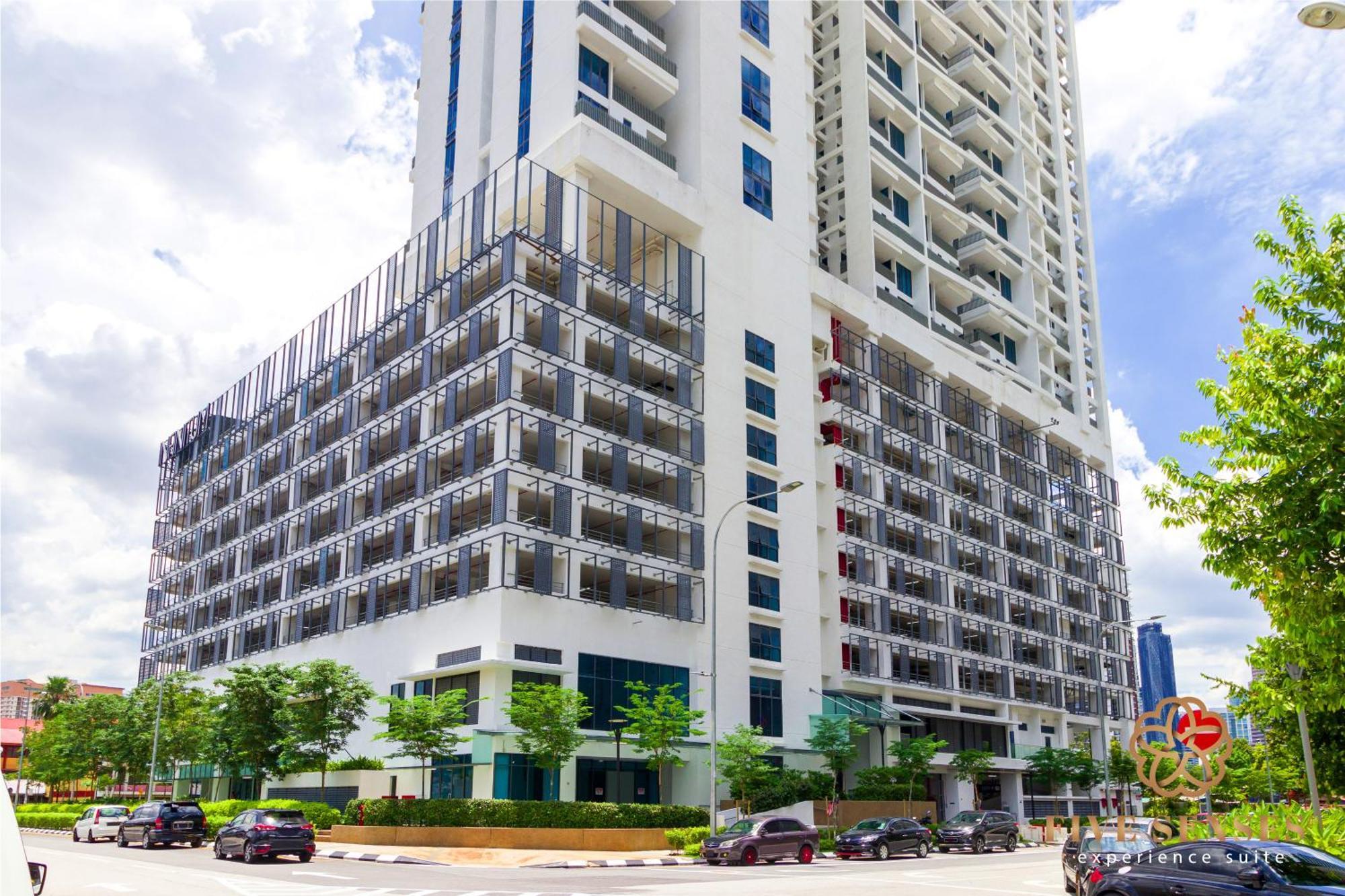The Colony & The Luxe Signature Suites, Klcc Κουάλα Λουμπούρ Εξωτερικό φωτογραφία